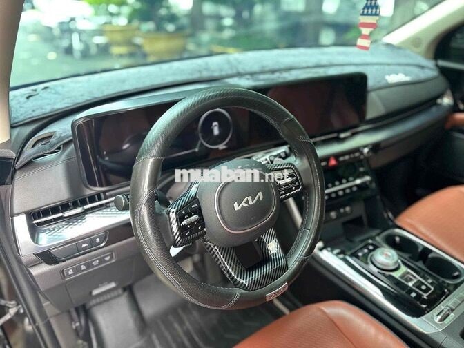 Kia Carnival Signature 2023 Đen 70000 km