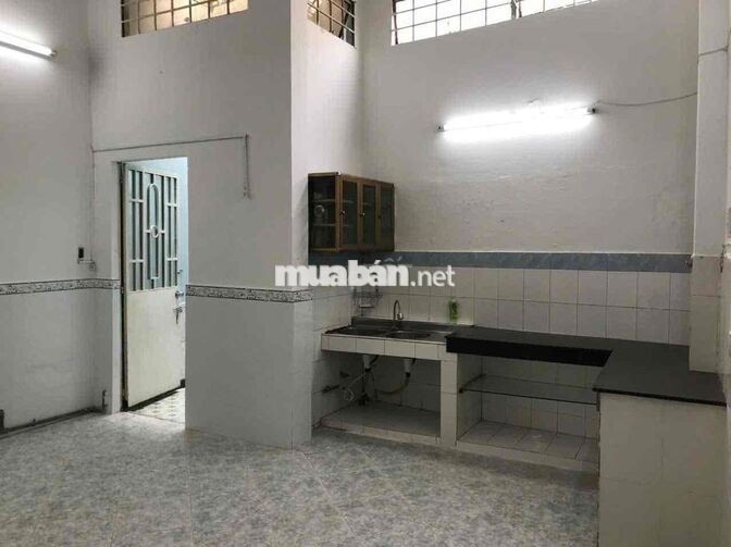NHÀ MT HẺM XE TẢI 5x30 3PN 2WC CHỈ 12TR LINH ĐÔNG