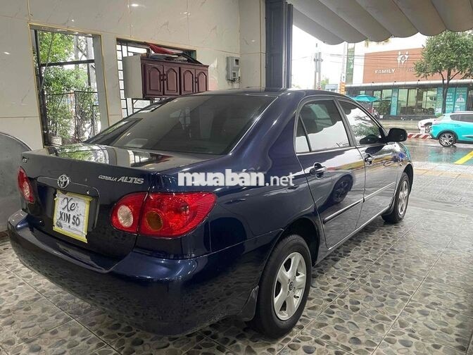Toyota Corolla Altis Xanh đậm 5 chỗ