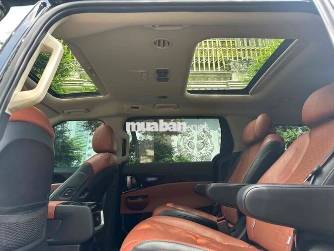 Kia Carnival Signature 2023 Đen 70000 km