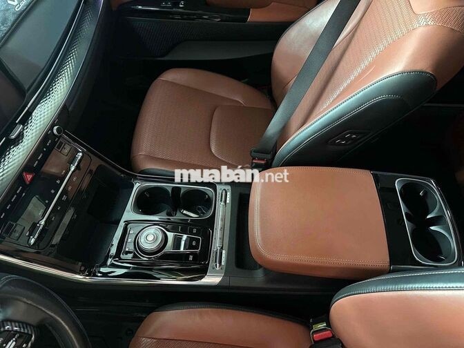 Kia Carnival Signature 2023 Đen 70000 km