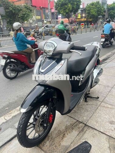 Honda SH Mode ABS 2022 Bạc Đã sử dụng