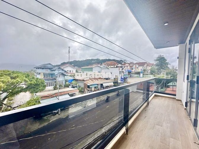 CHO THUÊ CĂN HỘ 1 PHÒNG NGỦ MỚI FULL NỘI THẤT CÓ BAN CÔNG PHƯỜNG 4 ĐÀ
