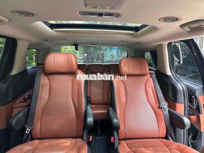 Kia Carnival Signature 2023 Đen 70000 km