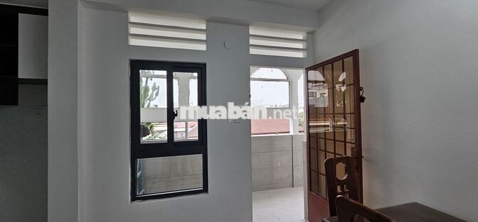 Cho thuê căn hộ chung cư Tân Vĩnh 93m2 gồm ban công