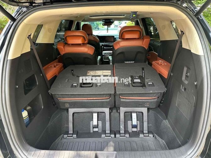 Kia Carnival Signature 2023 Đen 70000 km