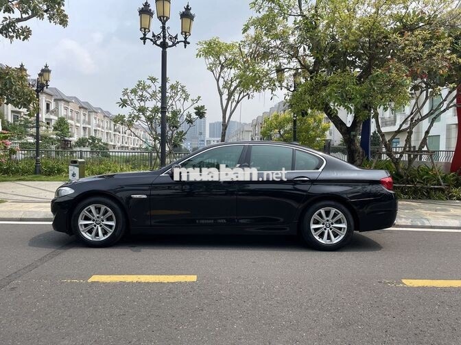 BMW 520i 2013 Sedan Đen 54.000 km