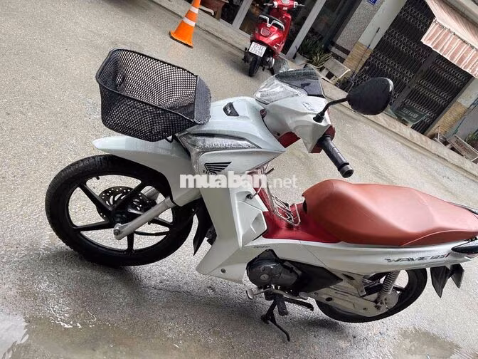 Honda Future LED 2022 Trắng Việt Nam, máy zin