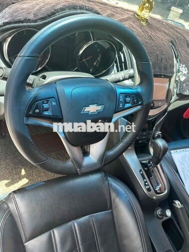 Chevrolet Cruze Trắng Tự động 2017