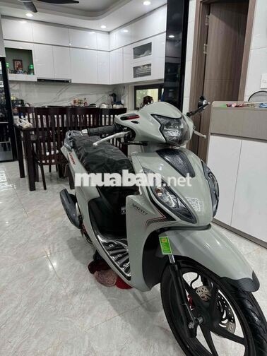 Honda Vision 2023 Thể thao bánh lớn Xám xi măng