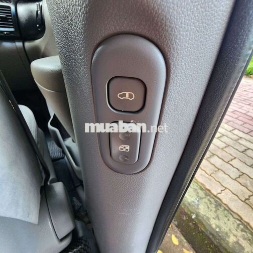 KIA CARNIVAL NHẬP HÀN QUỐC 2010