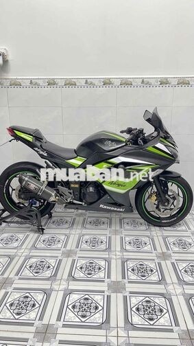 Kawasaki Ninja 300 53000 km Đen, Xanh lá