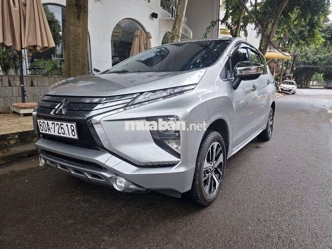Mitsubishi Xpander Bạc Tự động