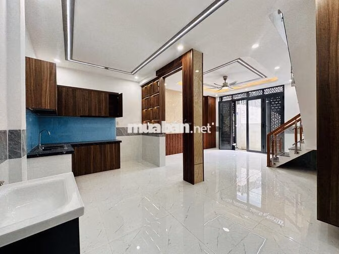 Nhà mới Nguyễn Đức Thiệu Dĩ An giá 2.48 tỷ 2PN-2WC sổ riêng