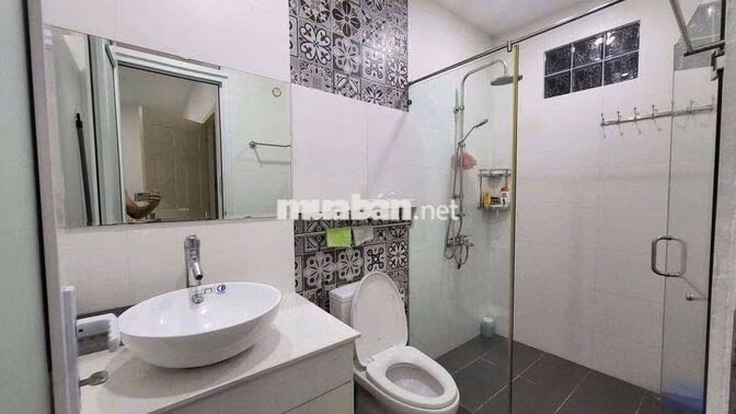 🔥 25 TRIỆU – NHÀ 3PN 4WC, NGANG 5,5M NỞ HẬU 7M, HẺM Ô TÔ TRẦN QUANG DI