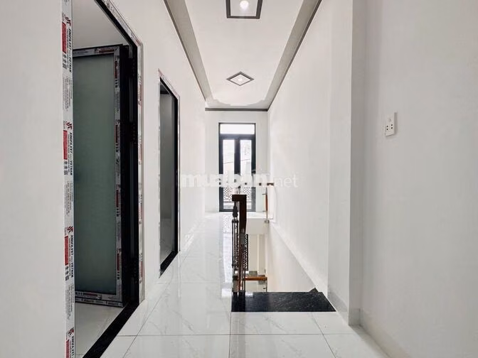Nhà mới Nguyễn Đức Thiệu Dĩ An giá 2.48 tỷ 2PN-2WC sổ riêng