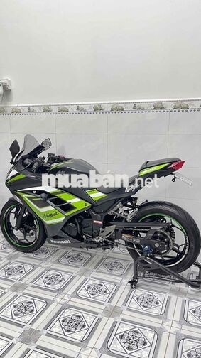 Kawasaki Ninja 300 53000 km Đen, Xanh lá