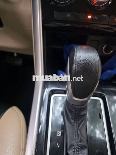 Mitsubishi Xpander Bạc Tự động