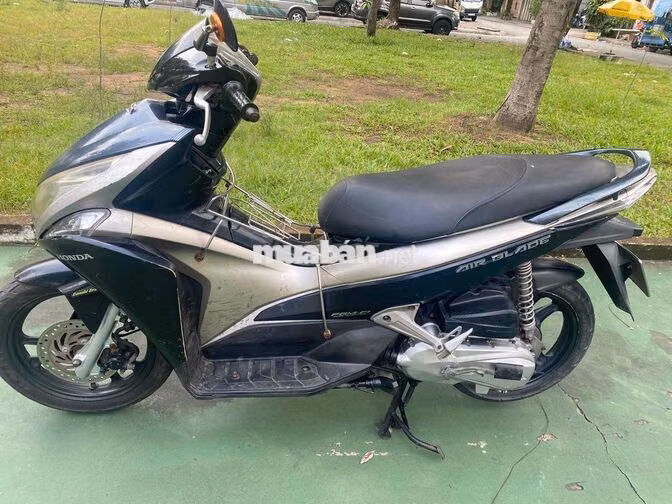 Honda Air Blade 110 2011 Đen, Bạc
