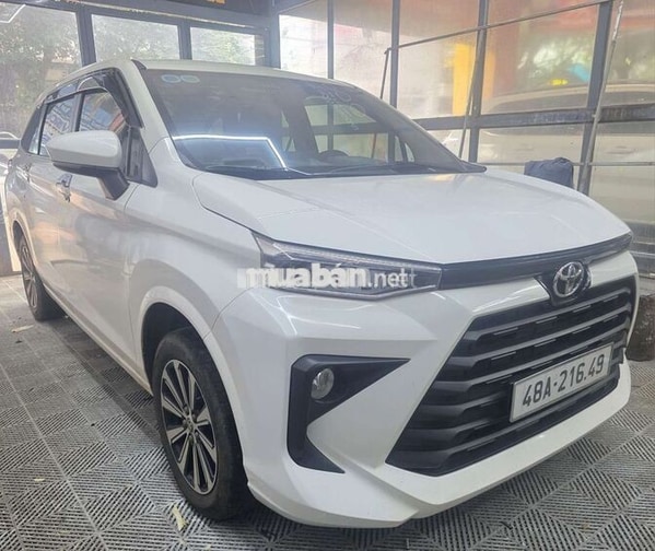 Toyota Avanza Trắng Tự động 2022