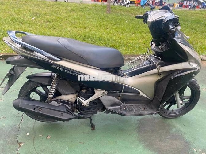 Honda Air Blade 110 2011 Đen, Bạc