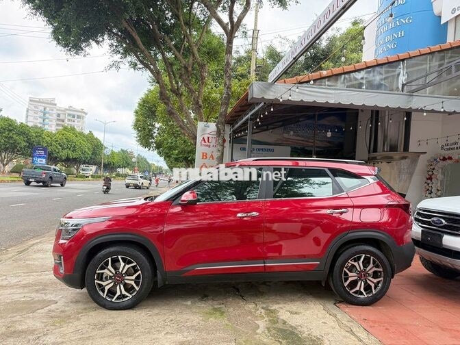 Kia Seltos Premium 2023 Đỏ 34.000km
