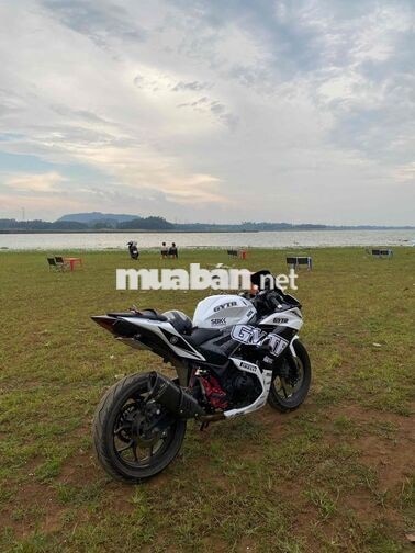 Yamaha R25