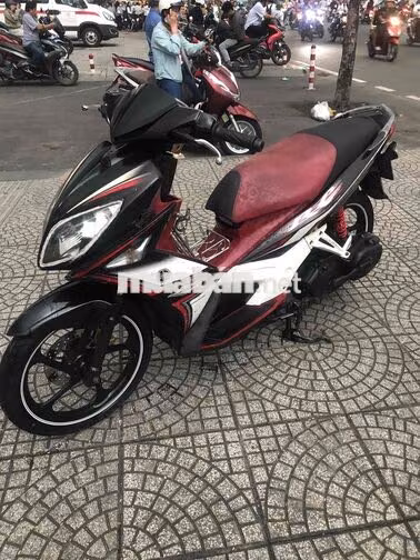 Yamaha Nouvo 4 Đen, Đỏ, Trắng