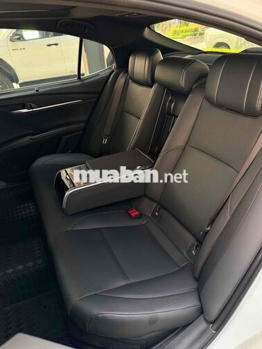 Toyota Camry 2.5 HEV TOP 2026 1.100km CHÍNH HÃNG