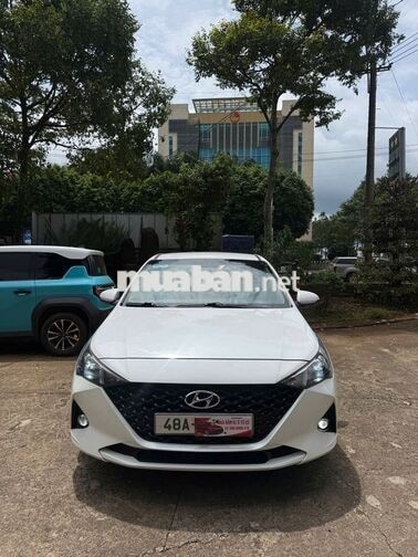 Hyundai Accent 2022 Số sàn Trắng