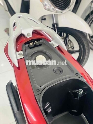 Vision 2022 Đỏ Smartkey xe đẹp chuẩn zin✅