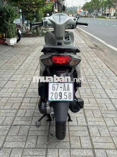 Honda Vision 2023 Thể thao bánh lớn biển AG
