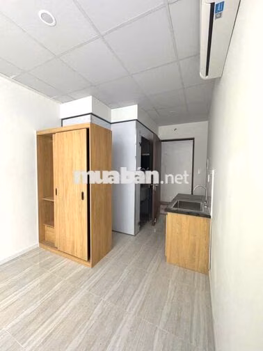 Phòng studio Máy lạnh + Tủ đồ + Bếp