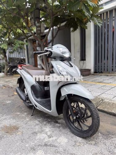 Honda Vision 2024 Smartkey Xám