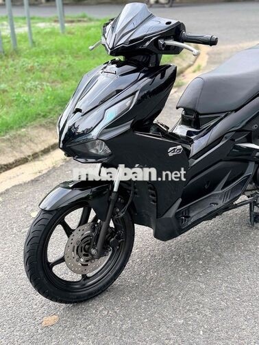 Honda Air Blade 150 ABS Đen bóng máy rin chất
