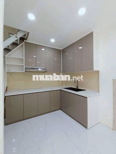 6,2m x 7m.. 1trệt + 1lầu.. Phạm Văn Chiêu.. Gò Vấp