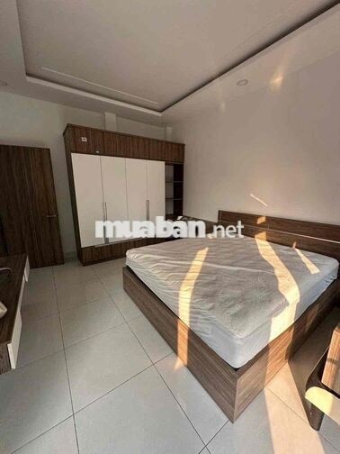 Cho Thuê Nhà DT 5x20 1Trệt 2Lầu 4Pn 5Wc Sân Ôtô Sát Chung Cư Picity