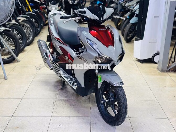 XE MÁY THỊNH PHÁT-AIR BLADE 125 XÁM ĐỎ SPORT 2024