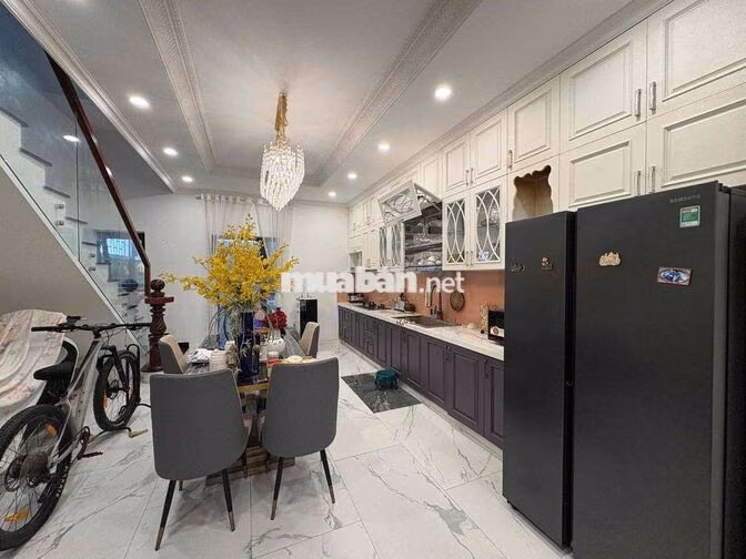 THUÊ NHÀ NGUYÊN CĂN FULL NỘI THẤT LAVILLA GREENCITY