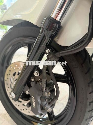 Honda SH 150i Trắng 106 km