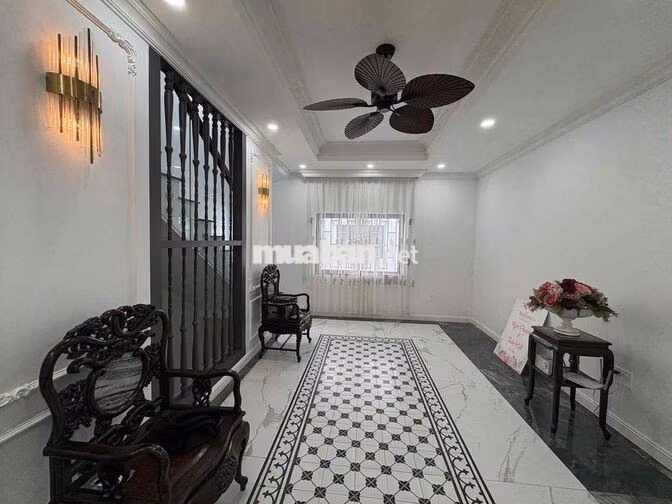 THUÊ NHÀ NGUYÊN CĂN FULL NỘI THẤT LAVILLA GREENCITY
