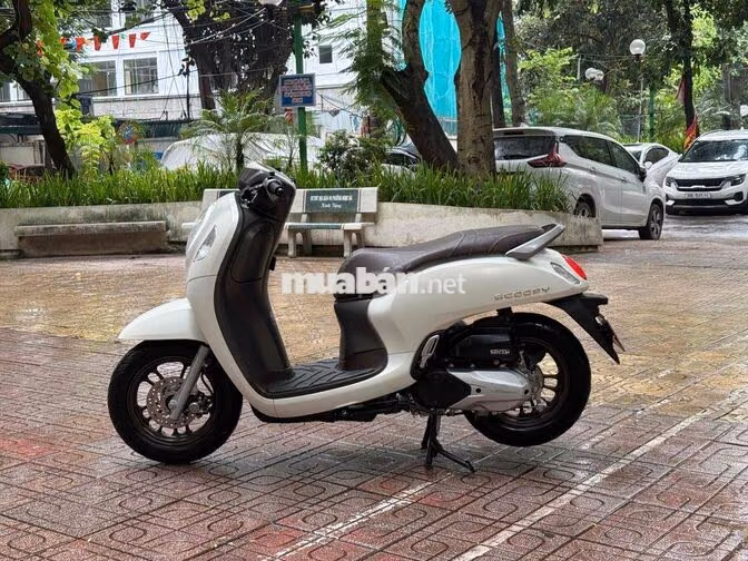 Honda Scoopy Smartkey 2024 Trắng 29C1 Lướt