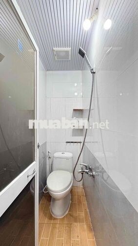 CHO THUÊ CĂN HỘ MINI 2PN-2WC 55m2 NGAY BẾN THÀNH, Q1. FULL NT MỚI 100%