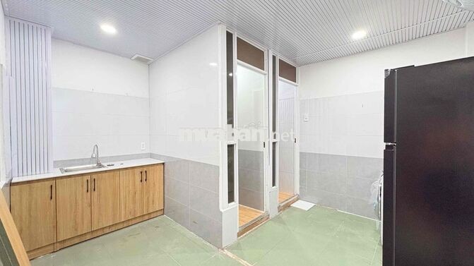 CHO THUÊ CĂN HỘ MINI 2PN-2WC 55m2 NGAY BẾN THÀNH, Q1. FULL NT MỚI 100%