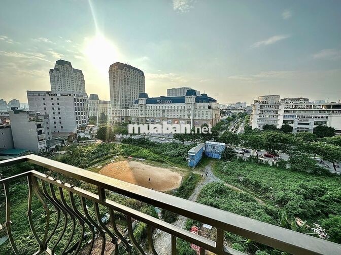 CĂN HỘ STUDIO MỚI FULL NỘI THẤT THE SUN MỄ TRÌ - PHẠM HÙNG-TRUNG KÍNH