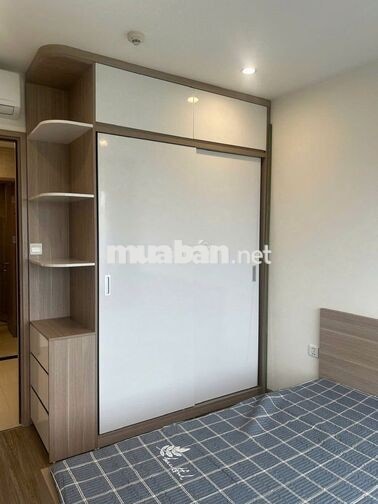 Chủ nhà cần bán gấp 2PN 55m S106 Vinhomes Smart City