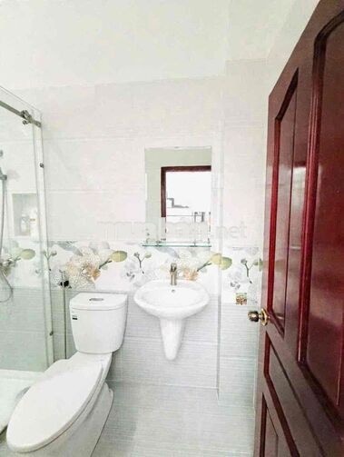 CHO THUE NHA 4 PHONG -HẺM 39/ AN DƯƠNG VƯƠNG-P16-QUẬN 8