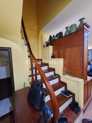 Bán nhà 5 tầng phố Trần Duy Hưng, 55m2, xây chăc chắn, ở luôn, gần phố