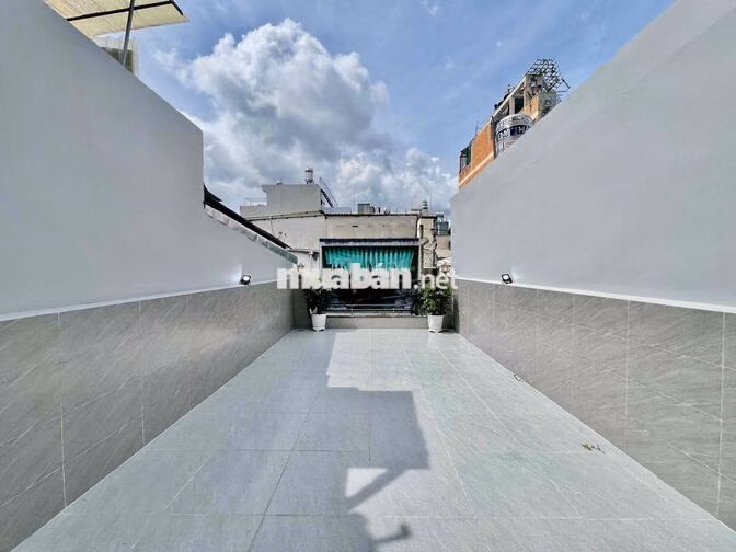 Nhà Bình Tân ( 4m x 15m ) Nhà Mới, Giáp Ngã Tư Bốn Xa