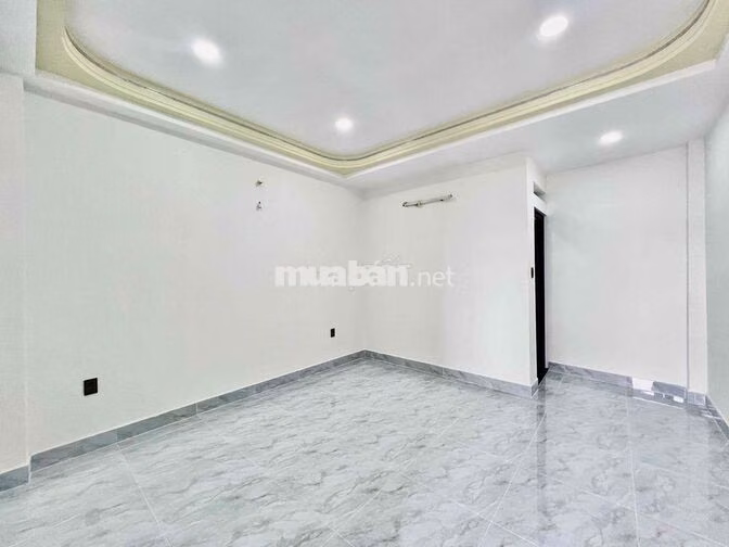 Nhà Bình Tân ( 4m x 15m ) Nhà Mới, Giáp Ngã Tư Bốn Xa